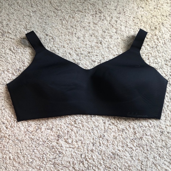 lululemon athletica Other - LULULEMON Sports Bra